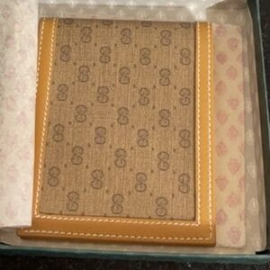 Gucci Brown Bifold Wallet Unisex